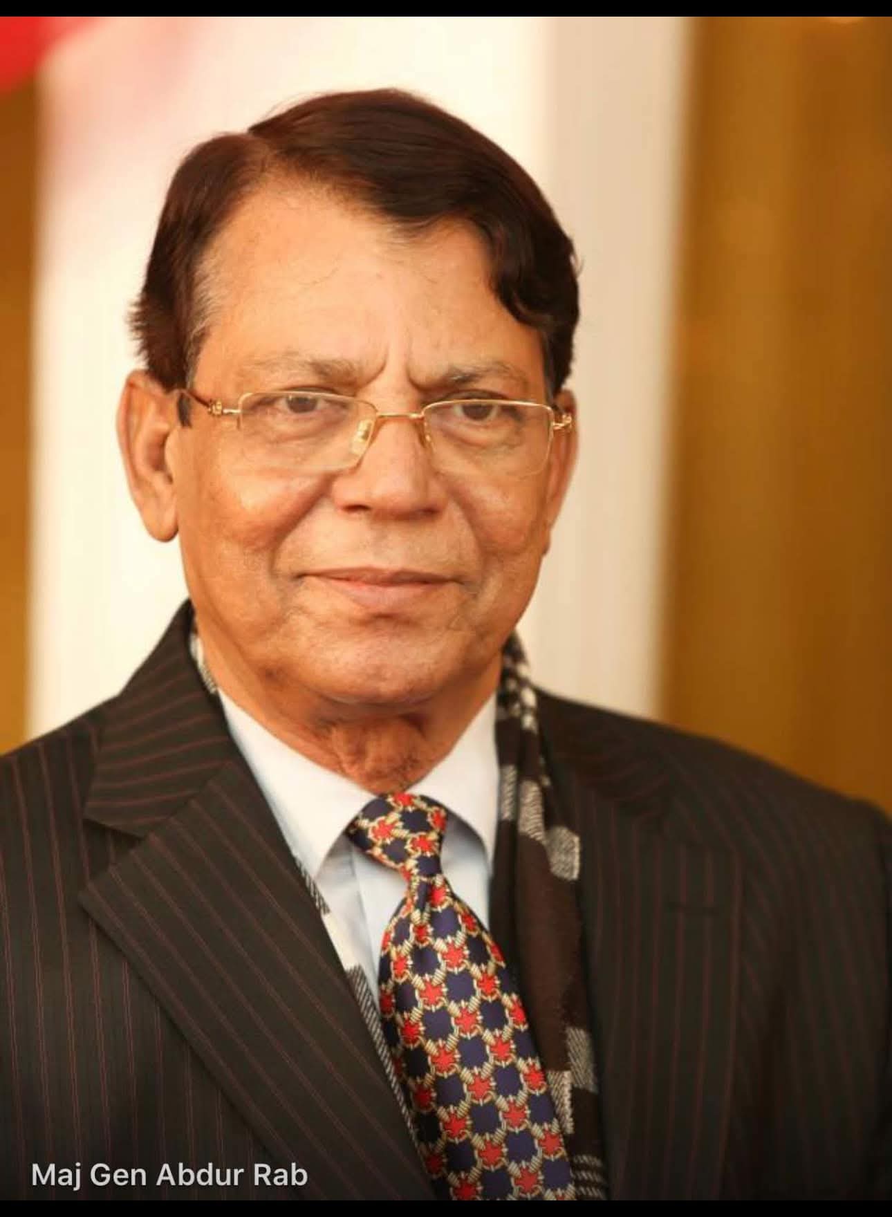 অবসরপ্রাপ্ত মেজর জেনারেল মোহাম্মদ আব্দুর রবের প্রথম জানাযা আইএমসি ক্যাম্পাসে শোকের ছায়া